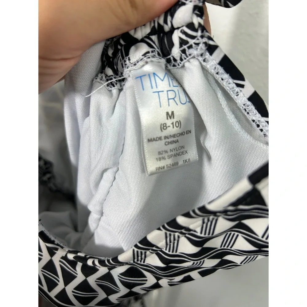 Time and Tru Womens Black White Geometric One Piece Swimsuit Size‎ M 8-10 Cinch